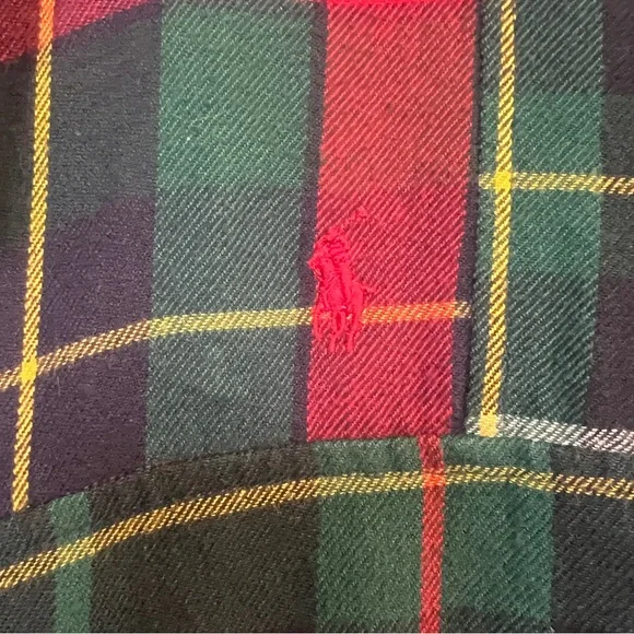 Women's  patchPlaid Button Down Shirt - Red, Green, Black - Picture 5 of 14